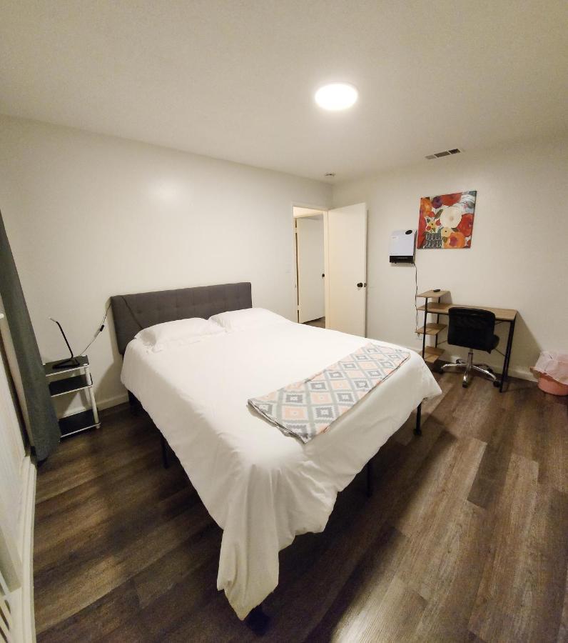 Centrally Located, 4X Queen, 300 Mbps Internet With Backyard! Hemet Zewnętrze zdjęcie